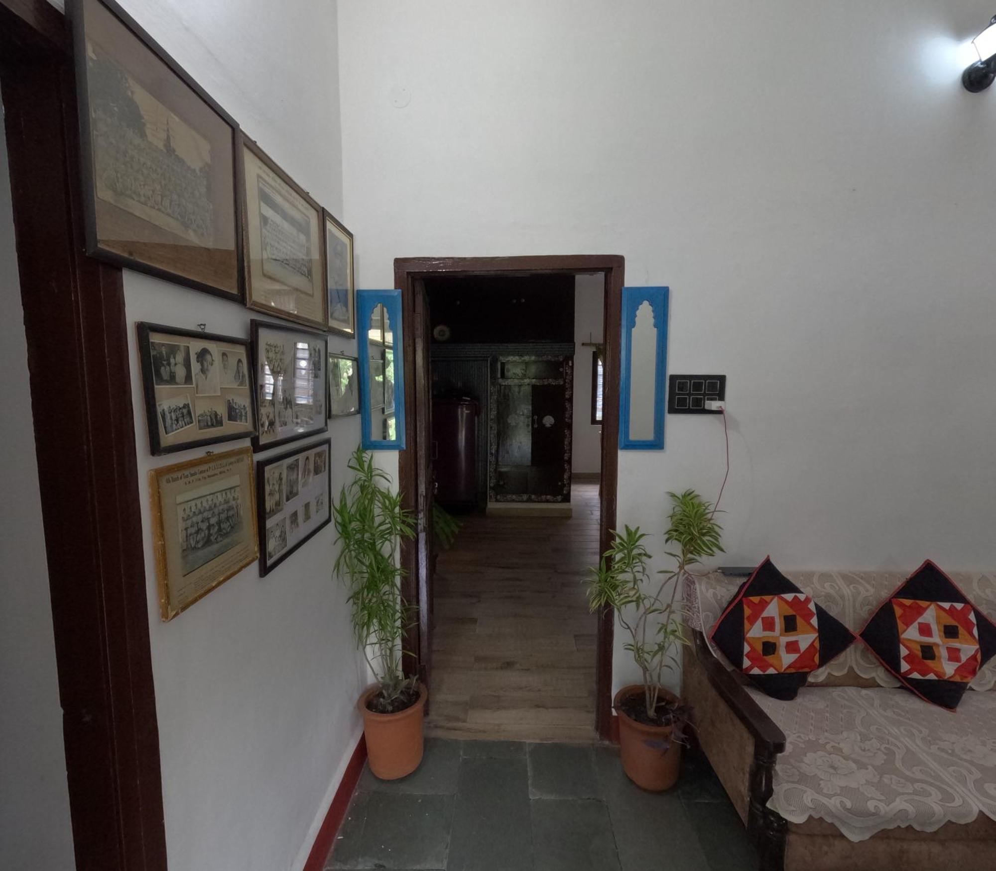 Bagicha - Near Jolly Grant Airport * Doiwala